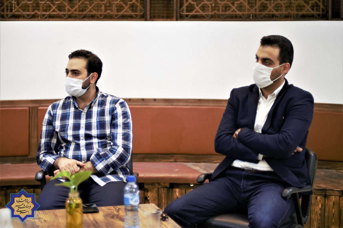 درنمایش و تحلیل مستند “پشت شیشه” مطرح شد؛ معنا دادن به یک پدیده‌ی اجتماعی مهمترین گام برای ایجاد همبستگی اجتماعی است.