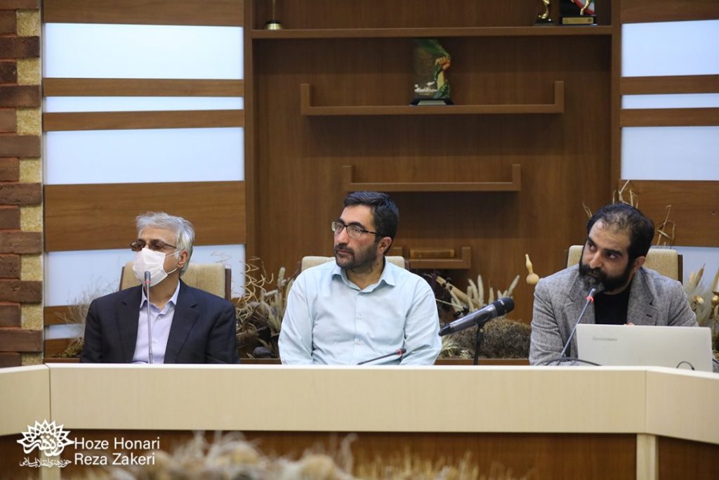 نشست «نجات بافت تاریخی؛ بررسی طرح‌های توسعه پیرامون حرم شاهچراغ» برگزار شد.