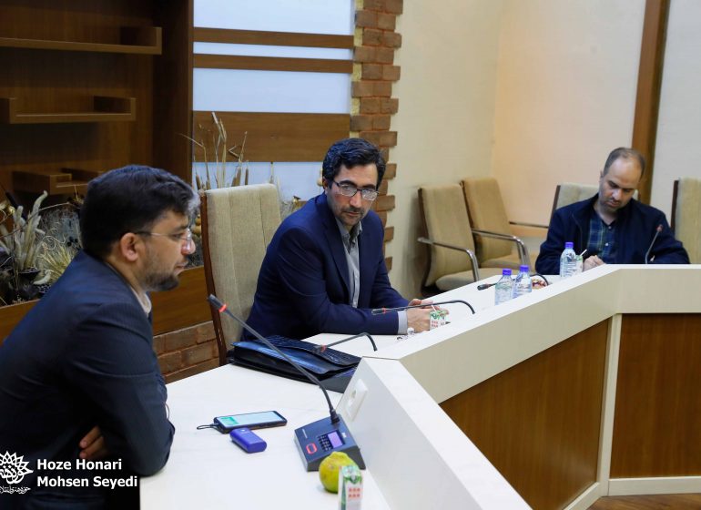 در تازه‌ترین نشست از سلسله نشست‌های «مسأله شهر» مطرح شد؛                   نقش محله‌ها در گسترش ارتباطات اجتماعی