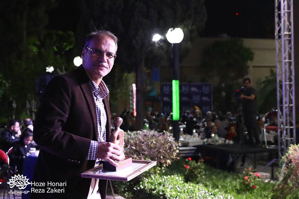 علی‌اصغر فهیمی‌فر؛ چهره سال بخش پژوهش در هفتۀ هنر انقلاب