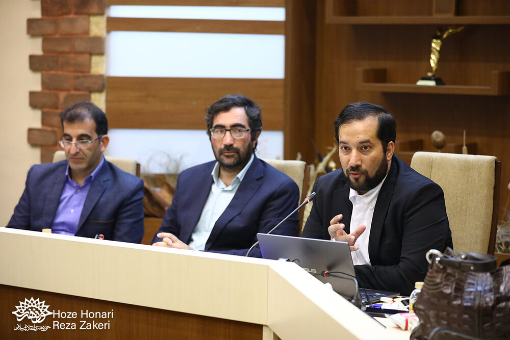 بررسی «شهرهای مولد کشاورزی» در نشست مساله شهر بررسی شد؛  چگونه شهرهای مصرفی به شهرهای تولیدی تبدیل می‌شوند؟